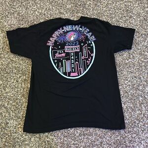 Buc-ee’s New Year’s Tee (2023)